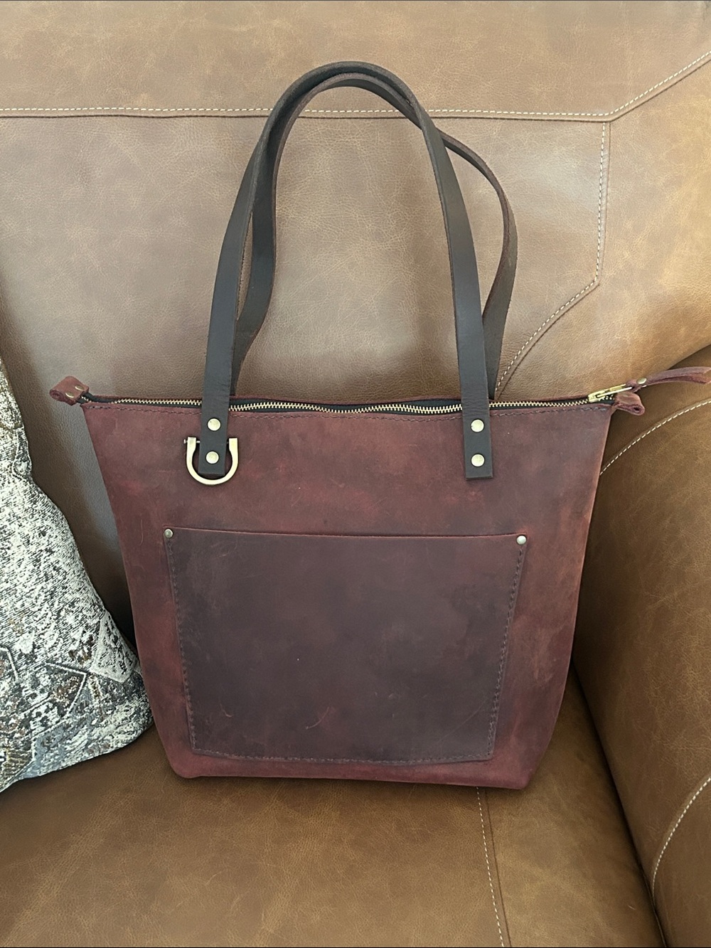 Portland Leather | Medium Merlot Zipper Tote